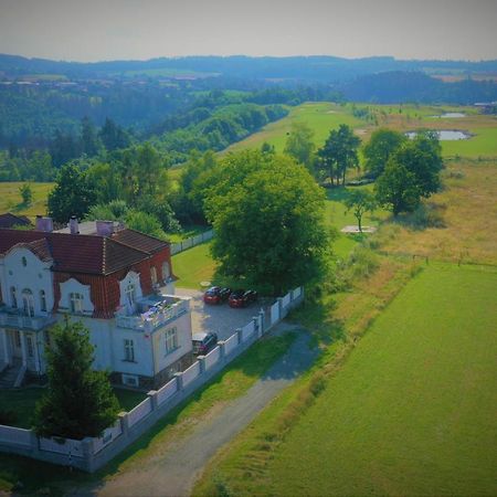 Apartmány Vila Mánička Kácov Exterior foto